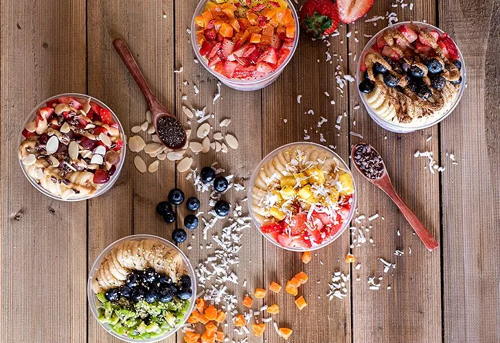 Pick your base — bowls lined up at Everbowl